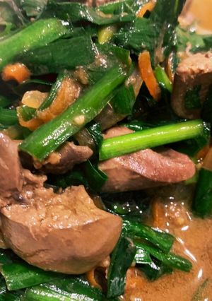 焼肉のたれで鳥レバーニラ炒め-レシピのメイン写真