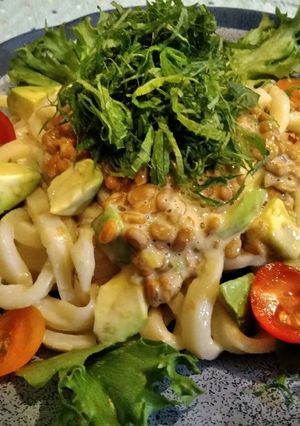 アボカド納豆うどん簡単冷蔵庫整理にも◎〜-レシピのメイン写真