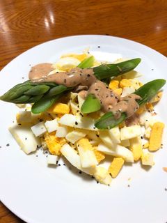 ゆで卵とグリーンアスパラのサラダ-レシピのメイン写真
