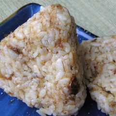 รูปของ 味噌マヨ　かつお☆おにぎり
