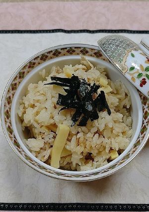 春を代表する筍ご飯・鶏挽肉・油揚げ入り-レシピのメイン写真