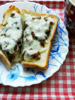 ☆ミートボールとチーズのトースト☆-レシピのメイン写真
