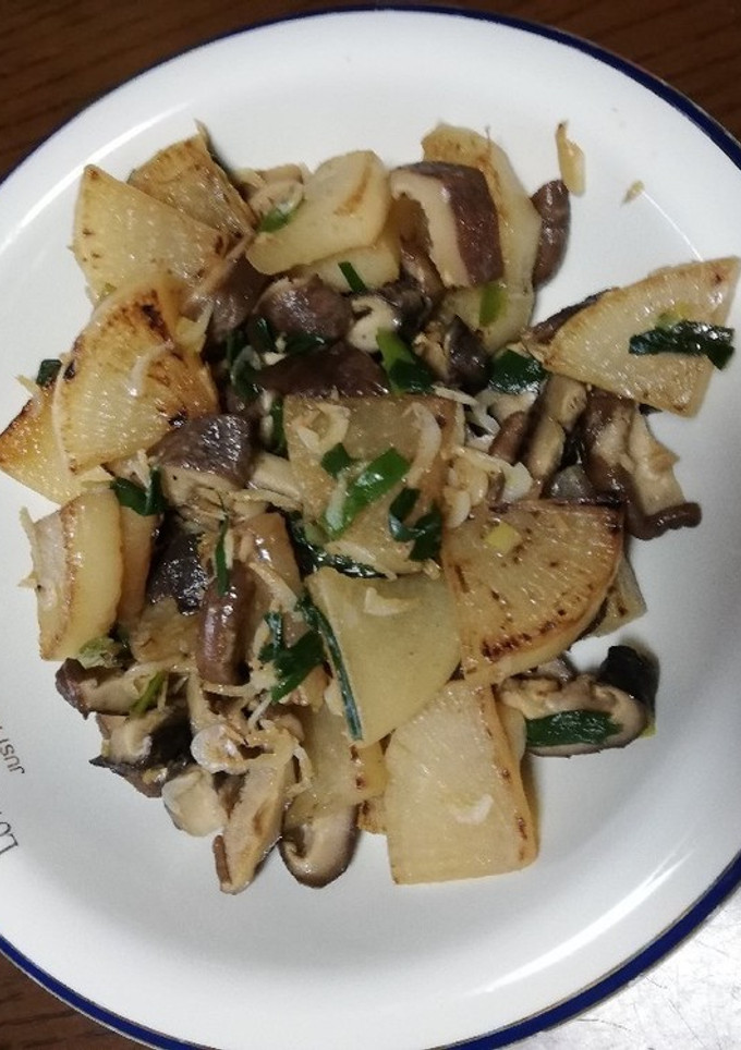 大根としいたけの炒め物-レシピのメイン写真