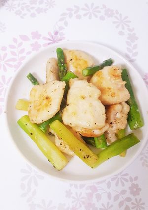 アスパラガスと鶏肉の炒めもの-レシピのメイン写真