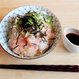 簡単♪ビンチョウマグロでネギトロ丼風