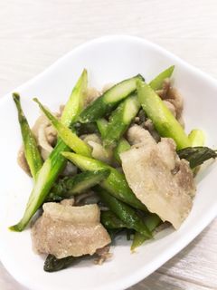 春の味覚!豚アスパラガーリック炒め!-レシピのメイン写真