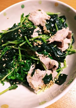 豚肉と豆苗とわかめのサラダ（低糖質）-レシピのメイン写真
