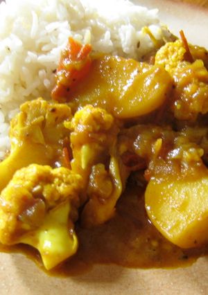 カリフラワーとじゃがいものカレー-レシピのメイン写真