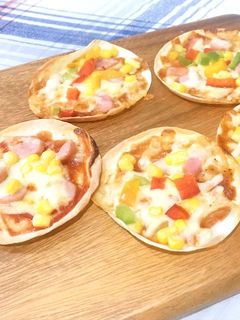 簡単餃子の皮でピザ-レシピのメイン写真
