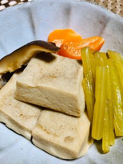 高野豆腐とふきの含め煮-レシピのメイン写真