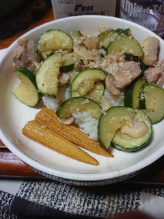 ズッキニー丼-レシピのメイン写真