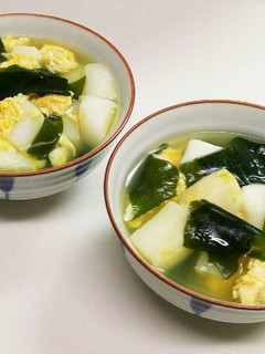 餅入り簡単!はんぺんとわかめ卵のスープ♪-レシピのメイン写真