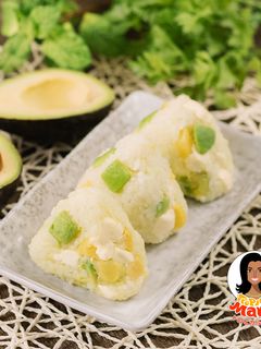 アボカドとたくあんのおにぎり-レシピのメイン写真