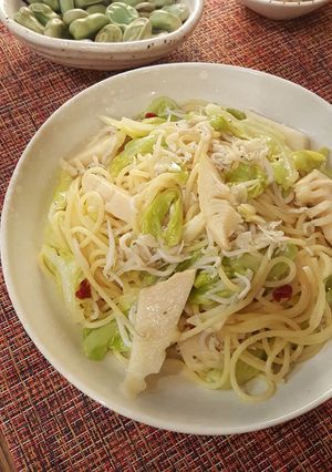 春キャベツと筍としらすのペペロンチーノ。-レシピのメイン写真
