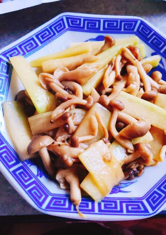 大根としめじの醤油炒め-レシピのメイン写真