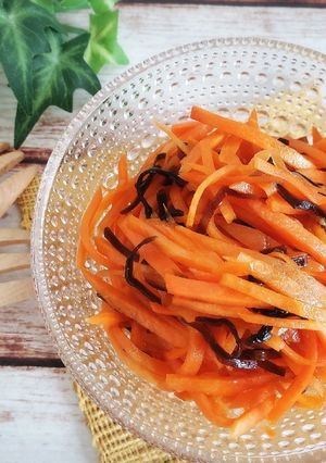 作り置きに！にんじんの塩昆布サラダ-レシピのメイン写真