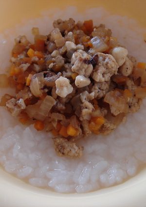 離乳食後期❤彩り野菜の鶏そぼろ-レシピのメイン写真