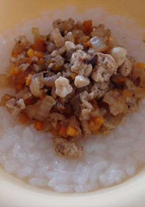 離乳食後期❤彩り野菜の鶏そぼろ-レシピのメイン写真