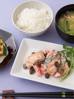 鮭と野菜のレーズンマリネ風-レシピのメイン写真
