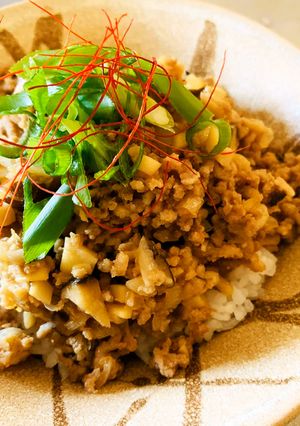 お箸が止らない「キノコとひき肉そぼろ」♡-レシピのメイン写真
