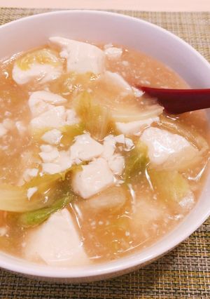 簡単ヘルシーレタスと豆腐のスープ-レシピのメイン写真