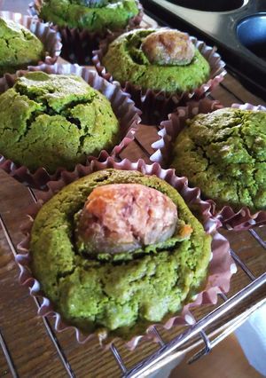 イタリア剥き栗のせ抹茶マフィン-レシピのメイン写真