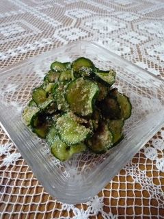 夏の定番&消費に♪きゅうりのごまあえ-レシピのメイン写真