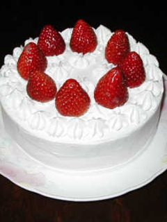 いちごのショートケーキ(バースデーケーキ)-レシピのメイン写真