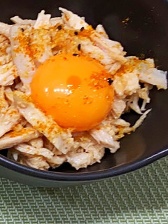 簡単!サラダチキンdeユッケ-レシピのメイン写真