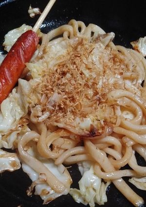 シンプル醤油だし焼きうどん(簡単)-レシピのメイン写真