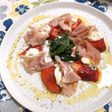 ワインのおともに♩苺とクリチ生ハム