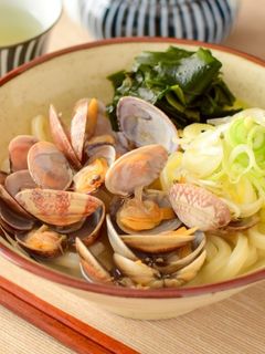 液塩でだしがおいしいあさりうどん☀-レシピのメイン写真