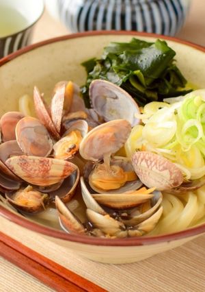液塩でだしがおいしいあさりうどん☀-レシピのメイン写真