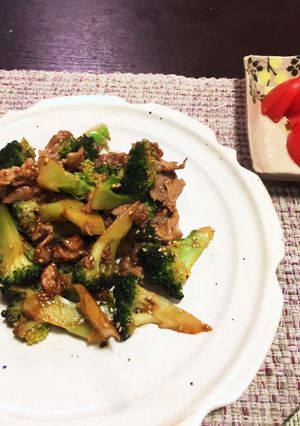 ブロッコリーと豚肉の甘辛炒め-レシピのメイン写真