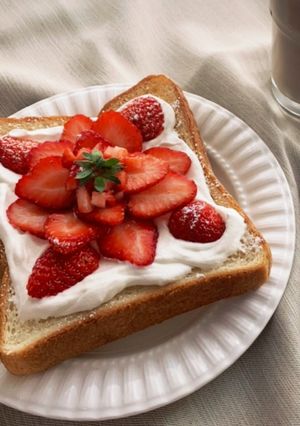 いちごトーストおうちカフェ インスタ映え-レシピのメイン写真