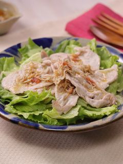 豚肉のソテーサラダ!梅しらすドレッシング-レシピのメイン写真