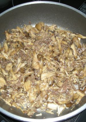 キノコと牛肉の炒め煮-レシピのメイン写真