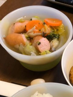 子供完食★ゴロゴロ野菜のスープ-レシピのメイン写真