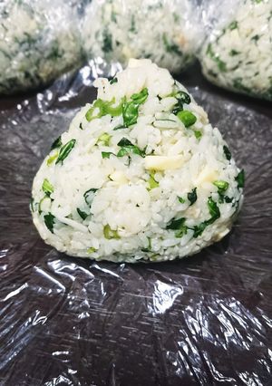 しらすとほうれん草とチーズおにぎり-レシピのメイン写真