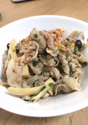 複数レシピのいいとこ取り！豚肉しめじ炒め-レシピのメイン写真