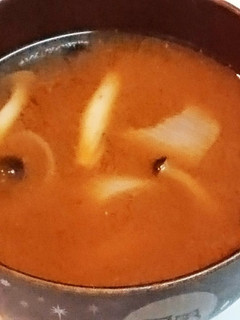 美味しい✨しめじとねぎの味噌汁-レシピのメイン写真
