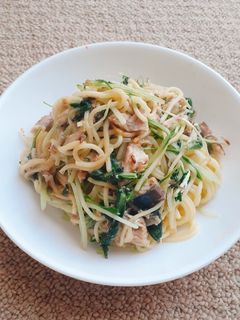 鯖味噌缶と水菜の簡単和風パスタ-レシピのメイン写真