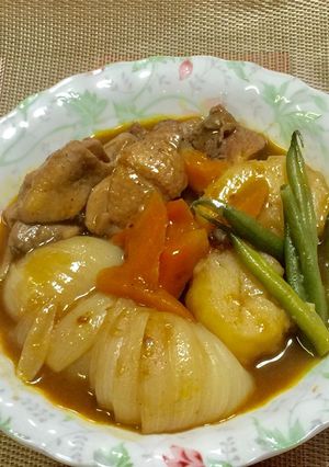新玉ねぎと新じゃがいもと鶏肉のカレー煮-レシピのメイン写真