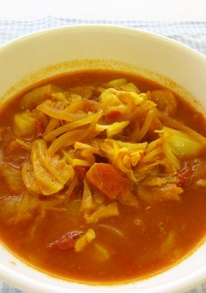 さばみそ煮缶と春キャベツのカレー煮込み-レシピのメイン写真