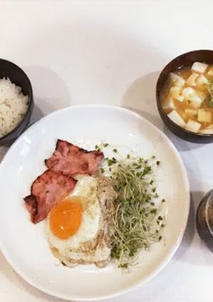 僕はソース派〜朝のベーコンエッグ〜-レシピのメイン写真