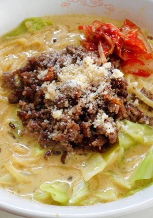 袋麺アレンジ！味噌カレー牛乳ラーメン-レシピのメイン写真