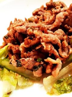 豚こまとねぎ塩麹の炒め物&ロメインレタス-レシピのメイン写真
