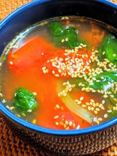 レタスとミニトマトのスープ-レシピのメイン写真