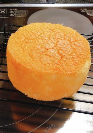 コツ満載！失敗しないスポンジケーキ-レシピのメイン写真