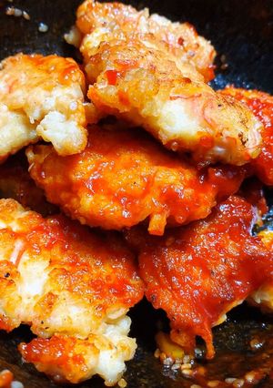 とりひき肉とカニカマのヤンニョムチキン-レシピのメイン写真